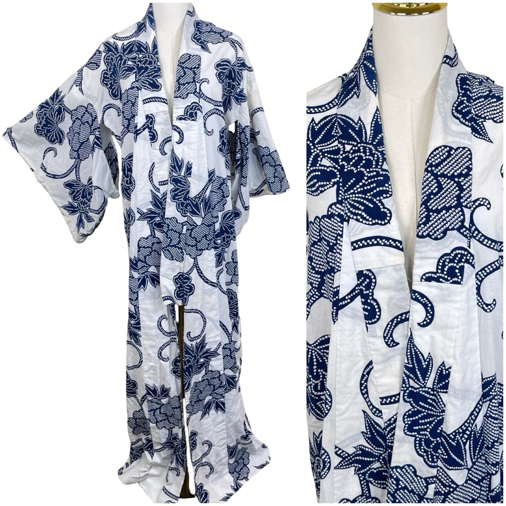 Vintage Japanese Yukata Kimono Robe Women One Size Blue White Floral Cotton